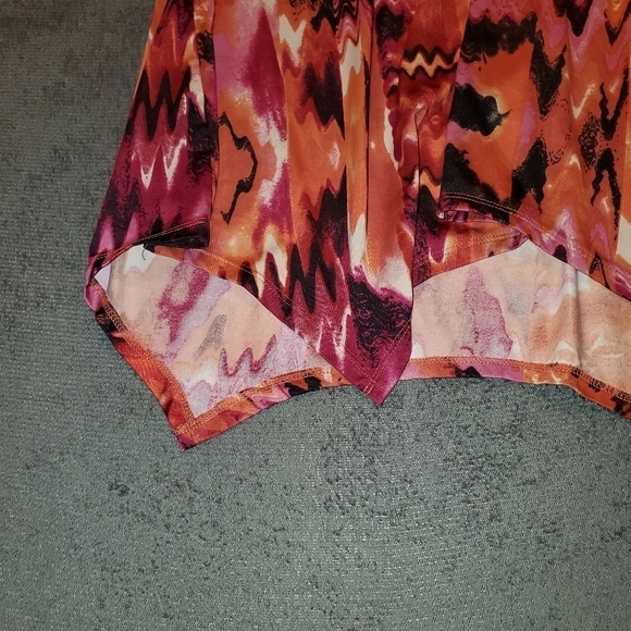 Bright colorful top 3X - Picture 2 of 6